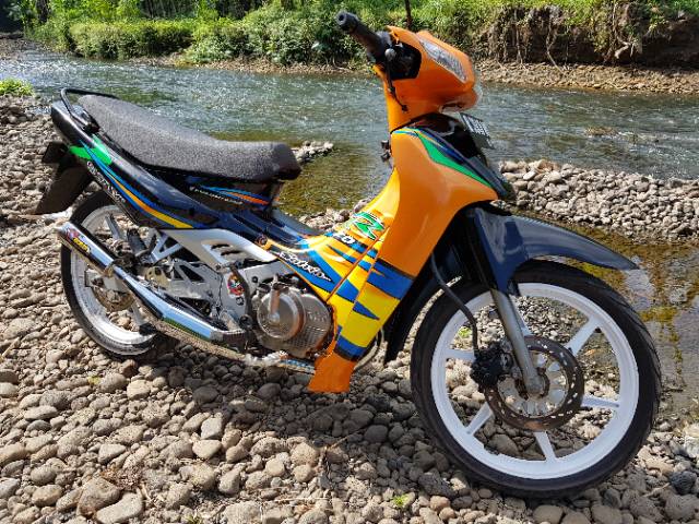 Knalpot satria 2tak 135 cc  satria hiu 135 cc Standart Racing