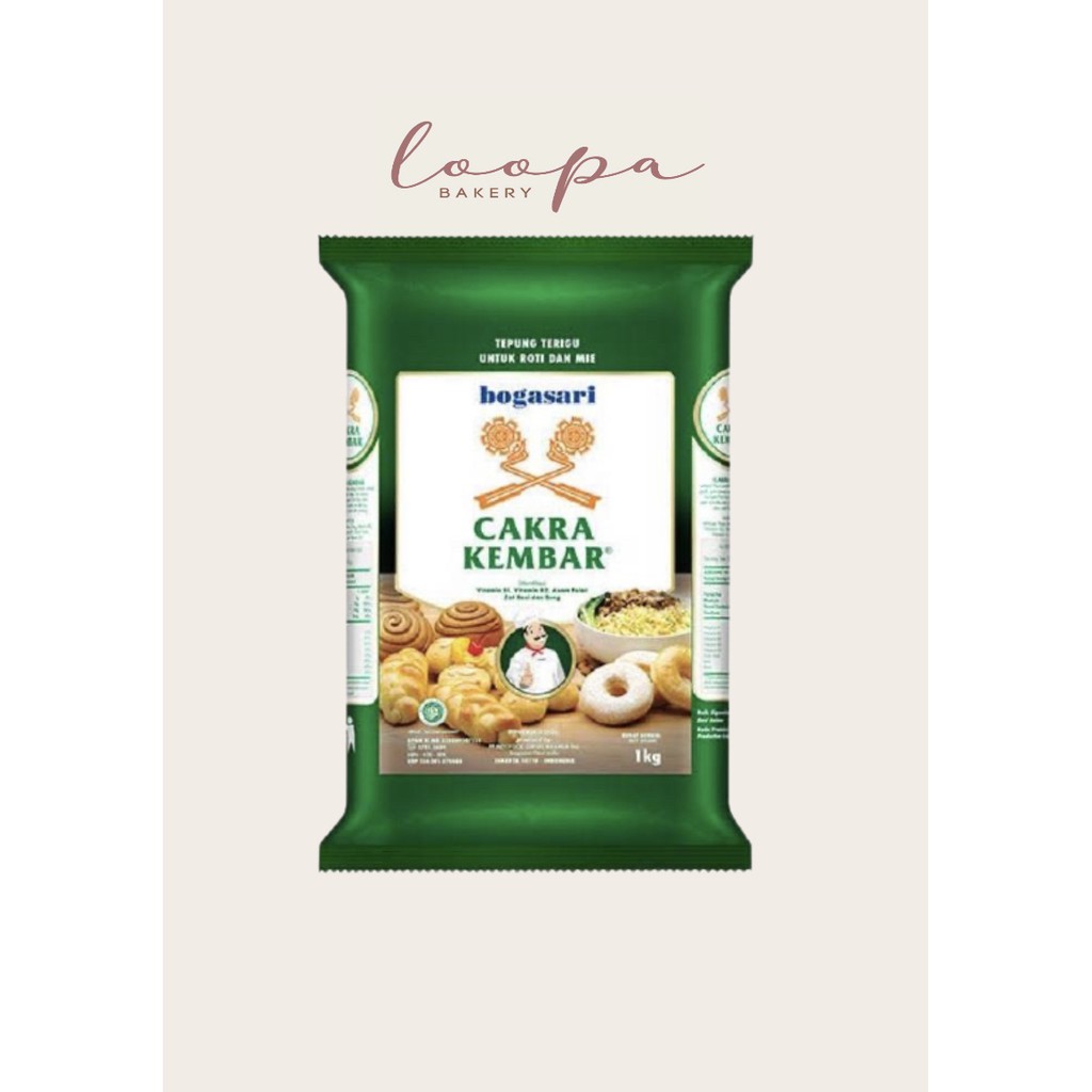 

Tepung Bogasari Cakra Kembar Premium 1000 gr / 1 kg - Tepung Protein Tinggi Untuk Roti & Mie