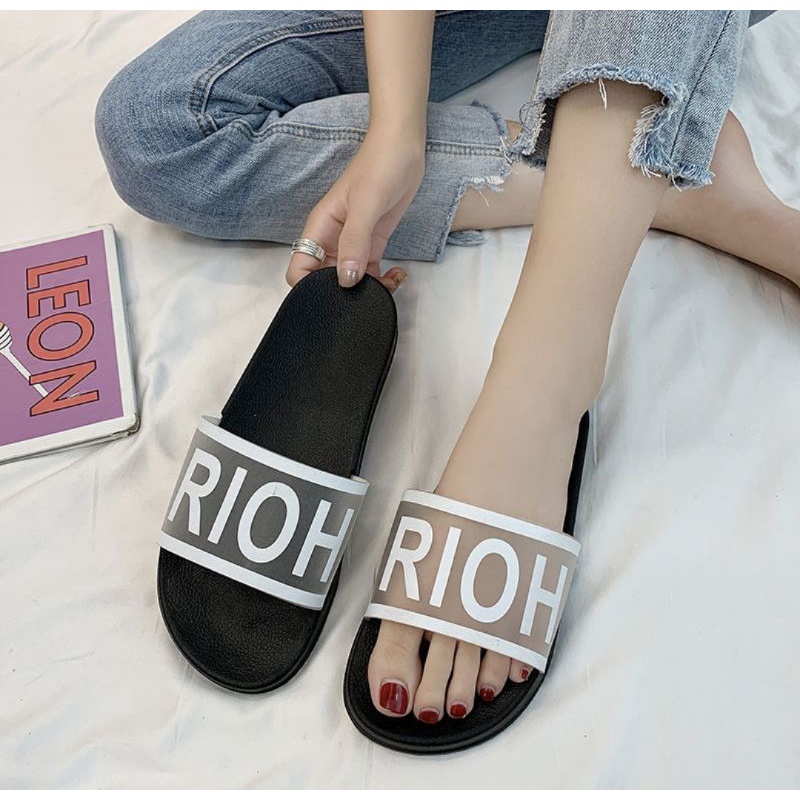 IDEALIFESHOES SANDAL OUTDOOR TEBAL TULISAN RIOH BERKUALITAS SANDAL SELOP SLIP ON FLAT RUMAH Non-slip Santai Empuk Nyaman Polos Elegan Sandal Rumah RIOH