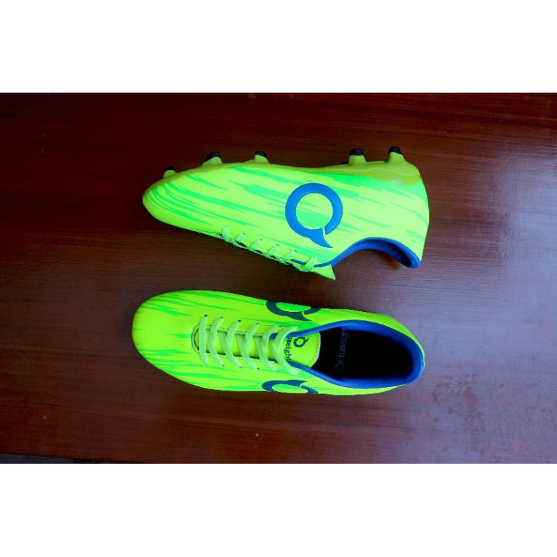 sepatu sepak bola Ortuseight soccer 38-44 premium