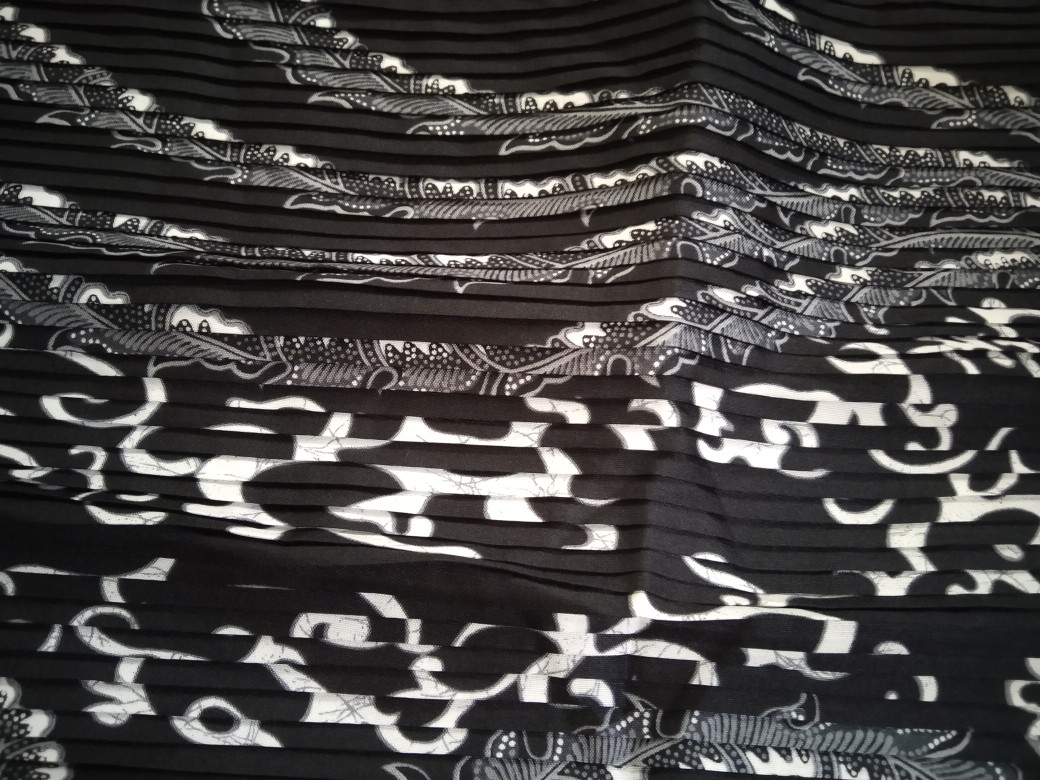 Baju Batik Couple / Batik Pria / Batik Set / Batik Lengan Panjang / Rok Set