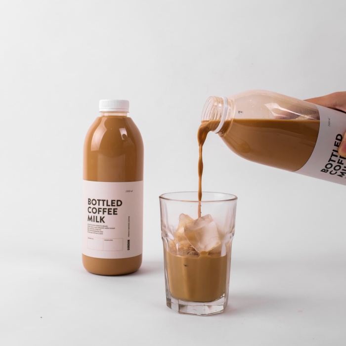 

DISKON - (BISA COD) BOTTLED COFFEE MILK (KOPI SUSU BOTOLAN) 1 Liter