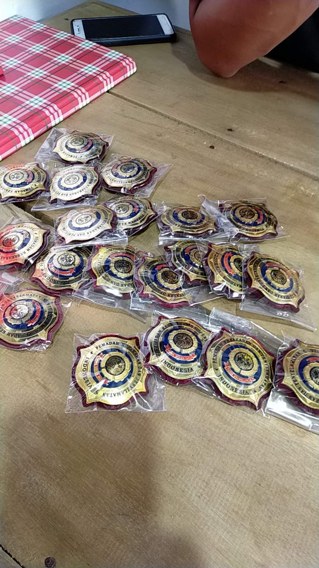 Lencana Pemadam Kebakaran Damkar