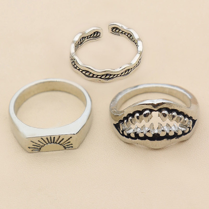 3pcs / Set Cincin Buku Jari Aneka Bentuk Warna Silver Untuk Wanita