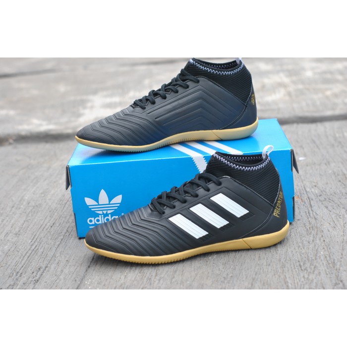 Ready Stock Sepatu Futsal Adidas Predator Techfit Replika Original #Black Gold Olahraga - Sepak Bola