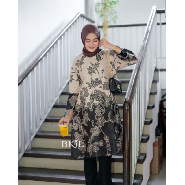 tey-17 Batik wanita ASJ SA HRB026 Kenongo Kemeja Tosca Pendek-Tunik Vina cream