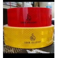 

Sticker stiker reflective untuk KIR isi 43-45 cm
