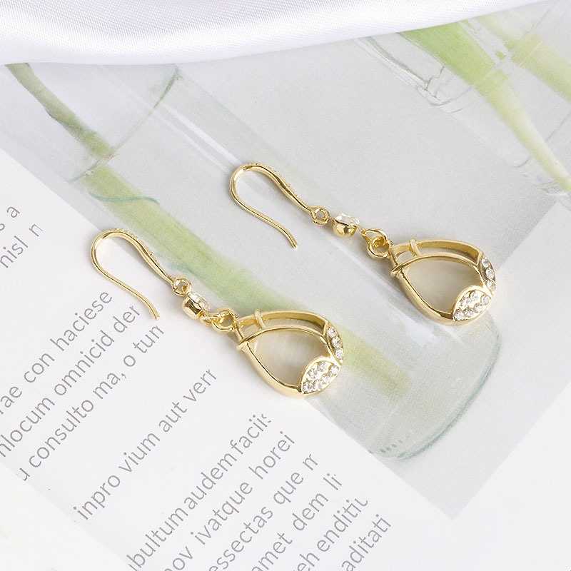 Anting Panjang Desain Bunga Tulip Untuk Wanita