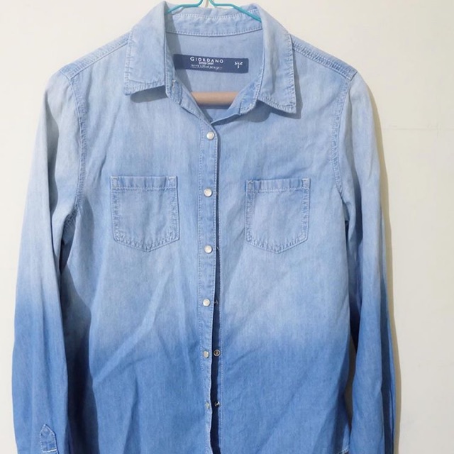 Kemeja denim giordano preloved size S