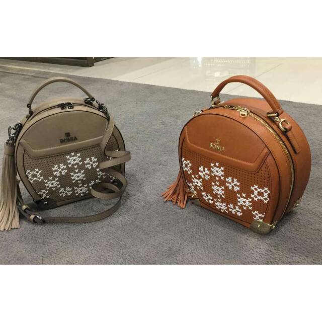 Bonia sonia limited edition M