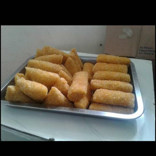

Risol beku