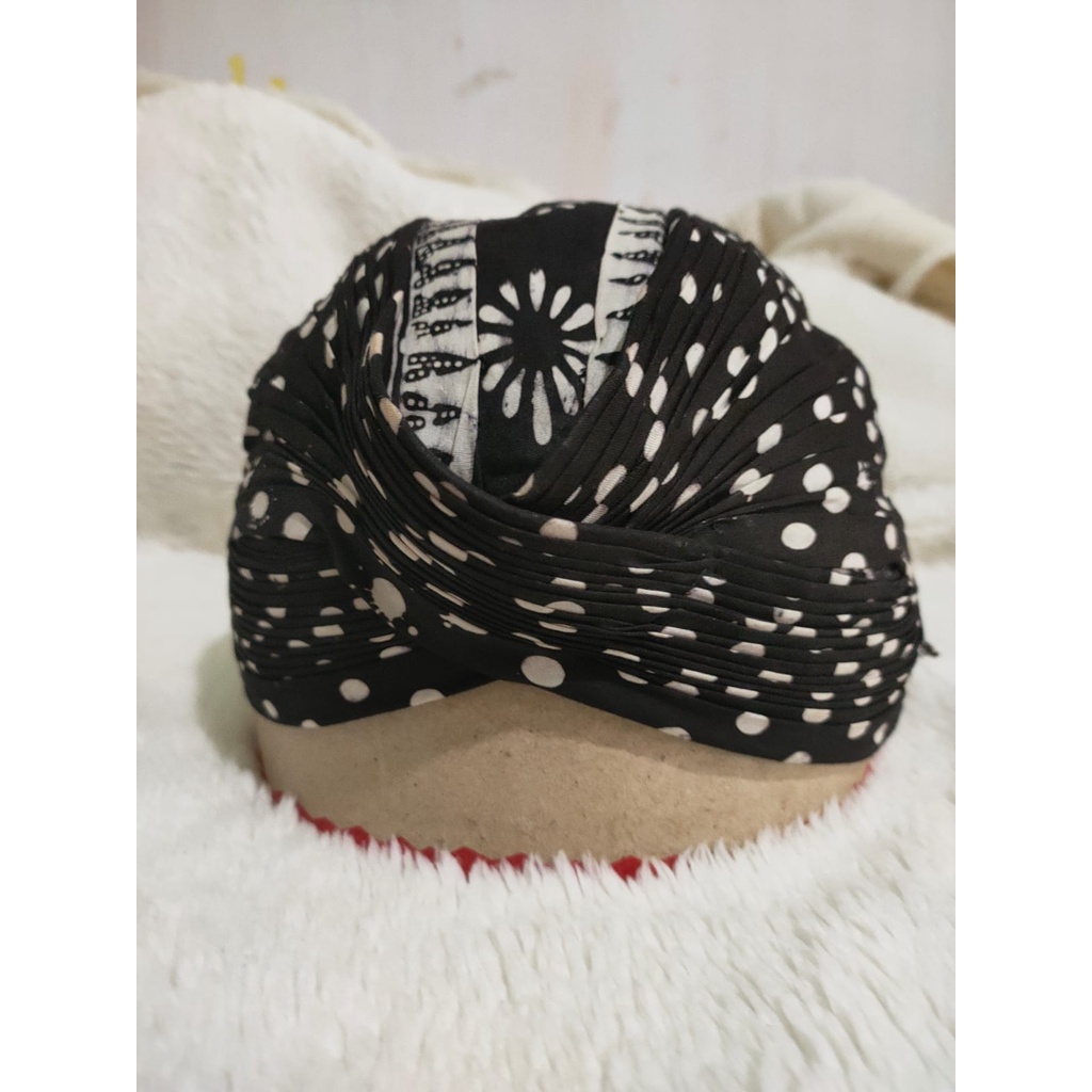 Blangkon Jogja Senopaten Alusan Motif Polkadot