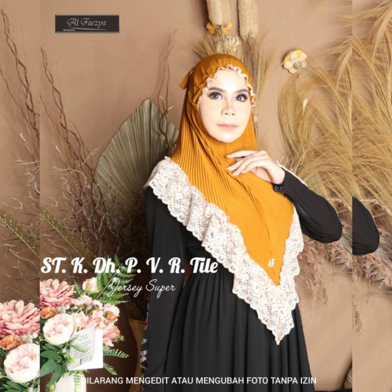 Hijab Siria Renda Kerut Dahi Plisket Rskdr / by Alfaezya