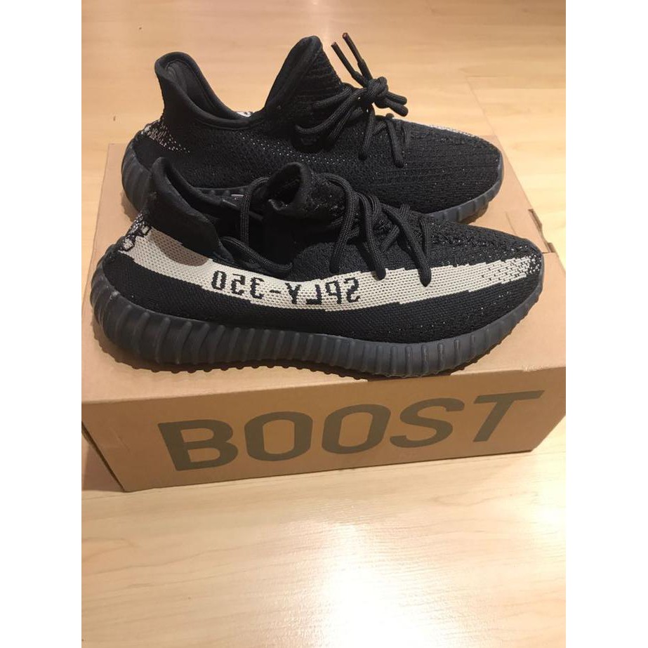 Adidas Yeezy Boost 350 V2 Black Oreo