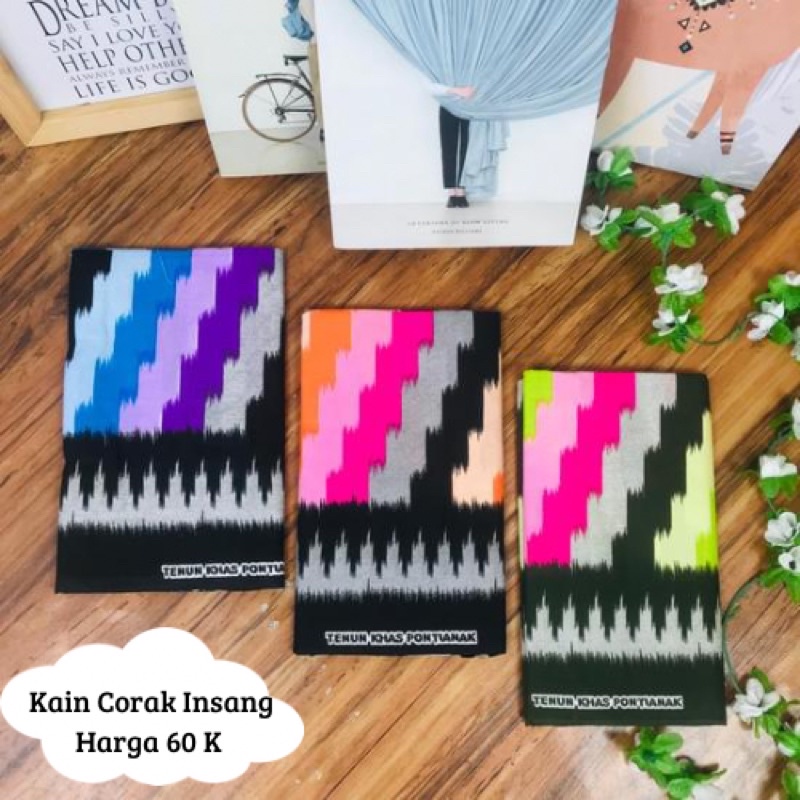 Kain Corak Insang