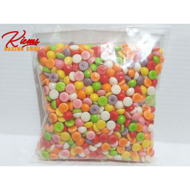 

Coklat Chocochips warna-warni merk Lagie repack 250gr