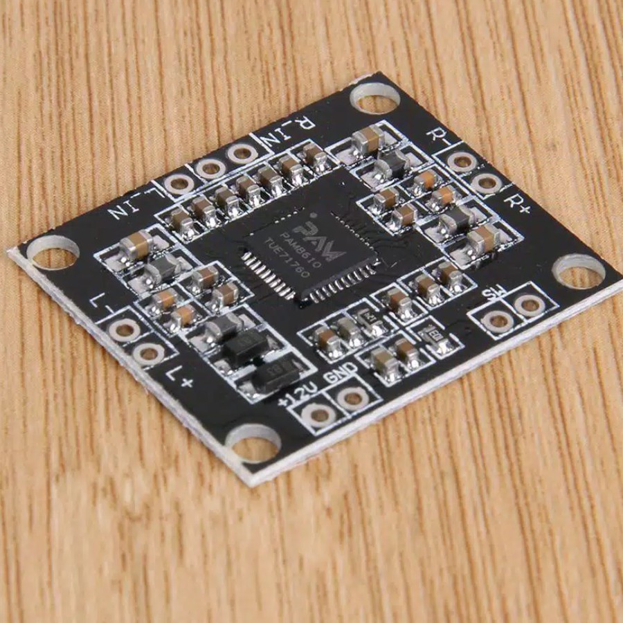 PAM8610 / power class D 12V 2x15 watt stereo PAM 8610 / class D 12 Volt 2 x 15W