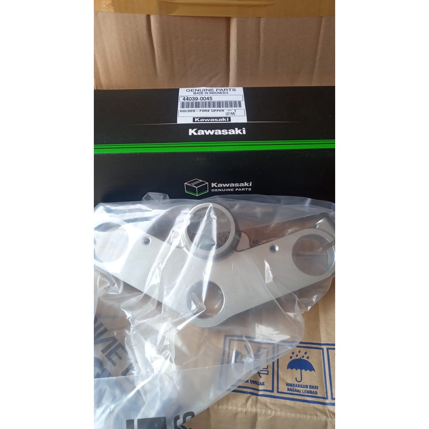 Segitiga Atas Kawasaki Ninja R Original