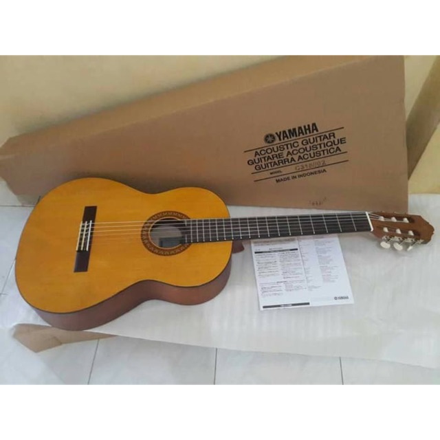 GITAR GUITAR YAMAHA AKUSTIK CLASSIC C315 ORIGINAL 100%