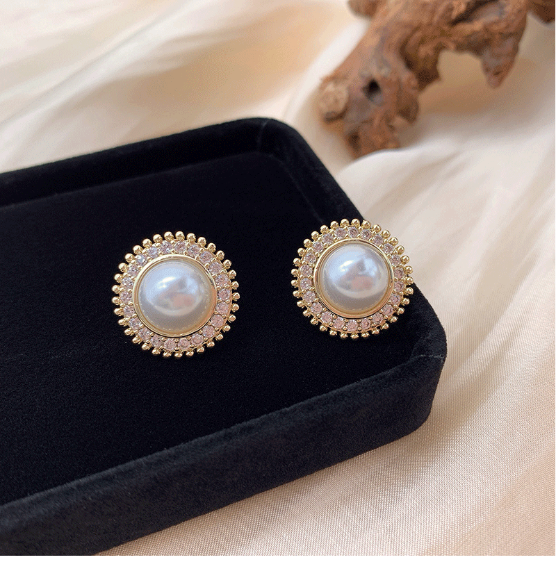 Anting Stud S925 Silver Needle Hias Mutiara Berlian Gaya Vintage Korea Untuk Wanita