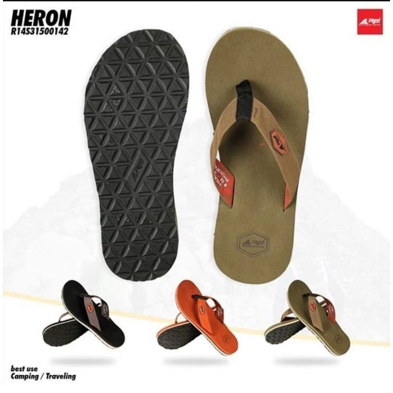 sandal arei heron