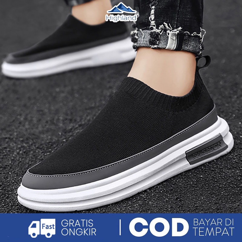 Highland Sepatu Slip On Sepatu Pria Sepatu Kasual Fashion Sepatu Kerja Kuliah MR136