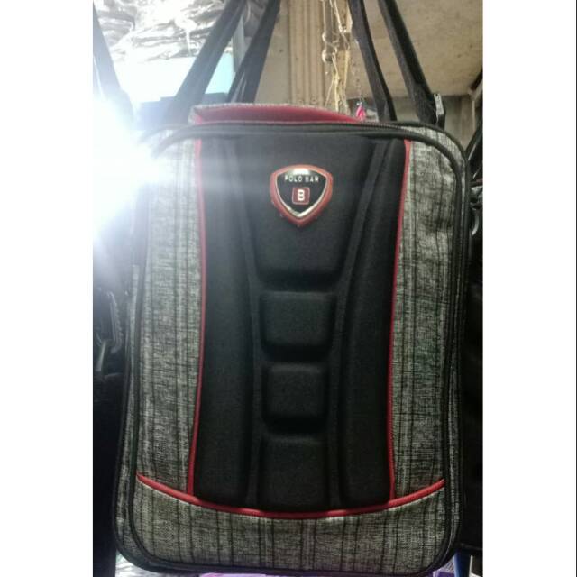 Tas Selempang Emboss