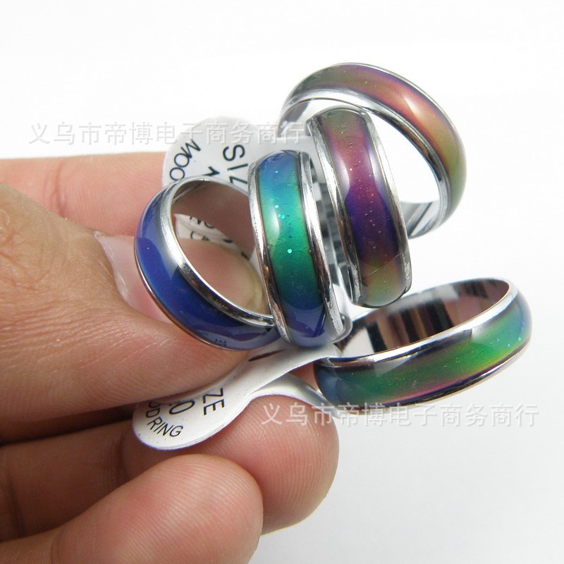 Cincin Mood ring Dapat Berubah Warna