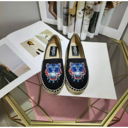 

KENZO Tiger Toe Shoes