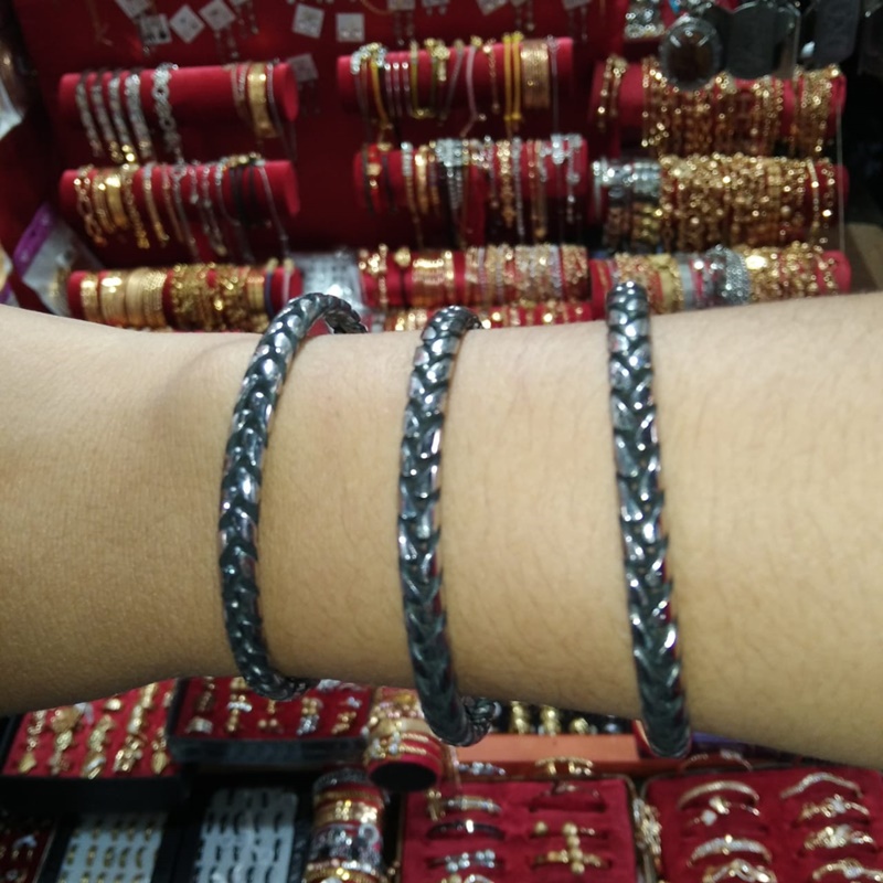 Gelang Tangan Wanita Besi Putih Asli Buatan Sorong Papua