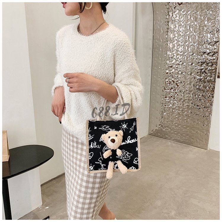 Tas Jinjing Beruang Bear Wanita Kecil Tali Sumbu Bahan Kanvas Ukuran 21 x 21 TSS 05