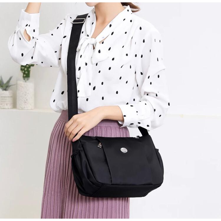 Popular Fashion Women Nylon Shoulder Bag/Tas Selempang waterproof J75