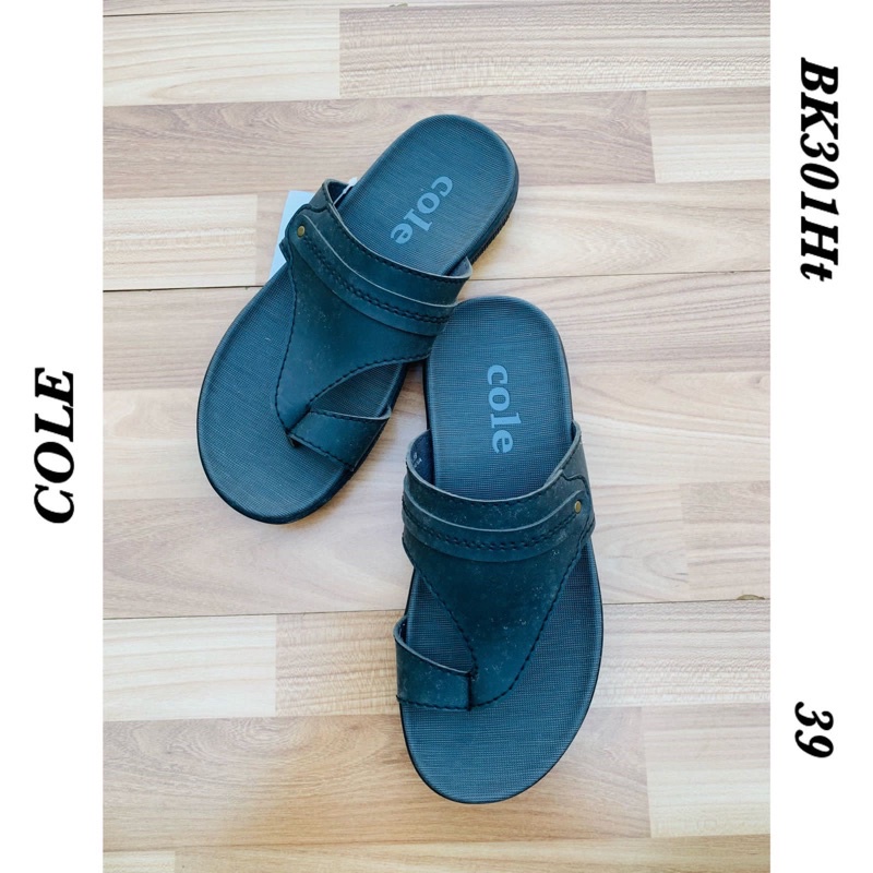 Sandal Cole BK301 size 39