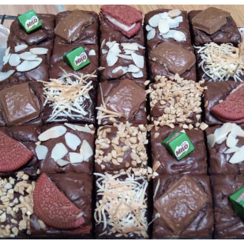 

brownies Panggang 20x20 cm Premium