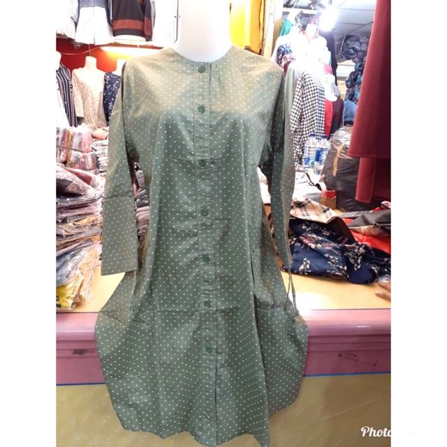 Tunik pelangi polkadot, jika ingin lihat warna chat langsung