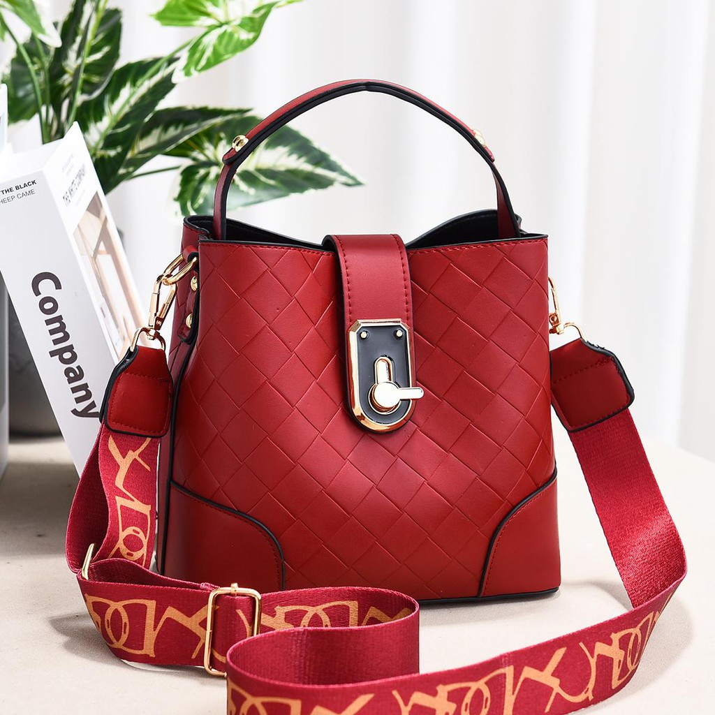 TAS IMPORT MURAH C5602 TAS SELEMPANG WANITA TAS IMPORT JAKARTA MURAH TAS WANITA TERLARIS KEREN