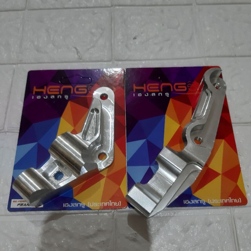 BREKET KALIPER MONOBLOK/BREKET KALIPER 4 PISTON NISSIN BREMBO DEPAN MOTOR NINJA R RR 150 SATRIA FU