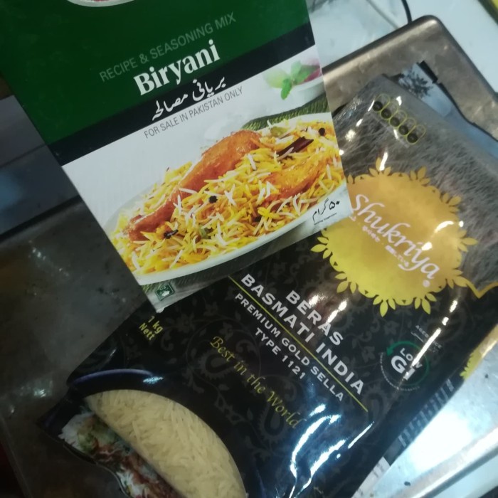 

978EqW Beras Basmati Asli Sma Bumbu Bryani Shan Harga Promo WQ0112