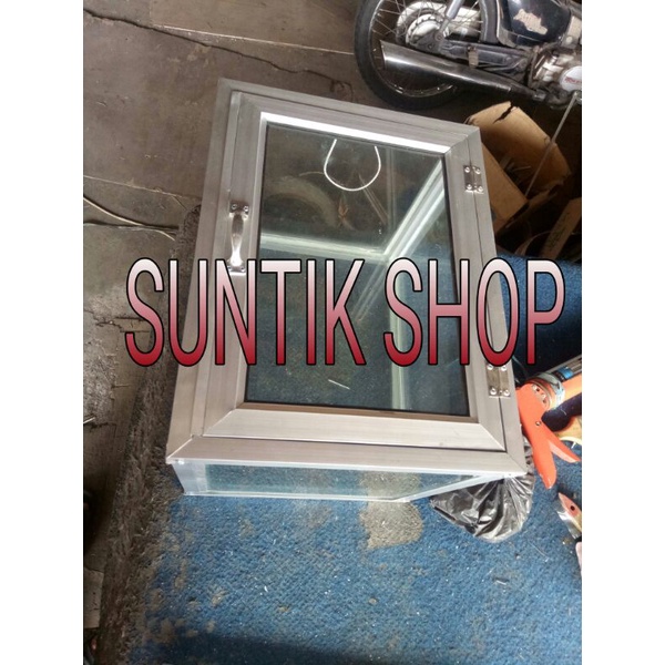 ETALASE KACA ALUMINIUM JUALAN JAMBU KRISTAL BUAH BUAHAN MULTIFUNGSI MURAH