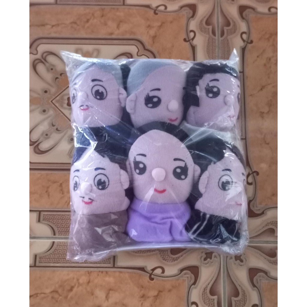 Boneka Tangan Keluarga Flenel