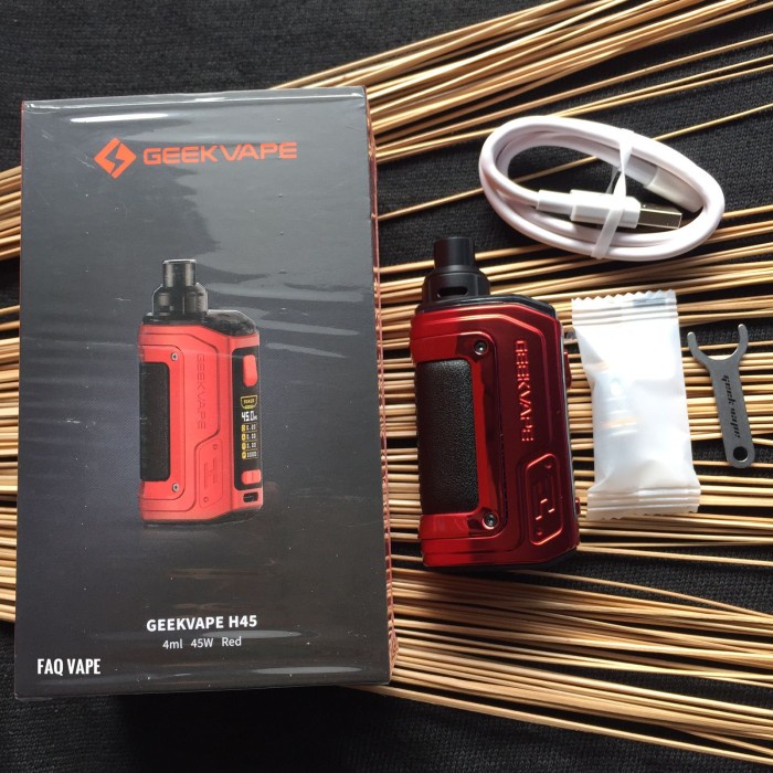 Geekvape h45. GEEKVAPE Aegis Hero 2 (h45) pod Kit ошибка Aschip 45w yk2022 0110v01. GEEKVAPE h45 Aegis Hero 2 Crystal Pink. GEEKVAPE h45 Aegis Hero 2 Crystal Pink в руках.