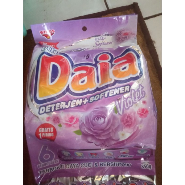 Daia violet