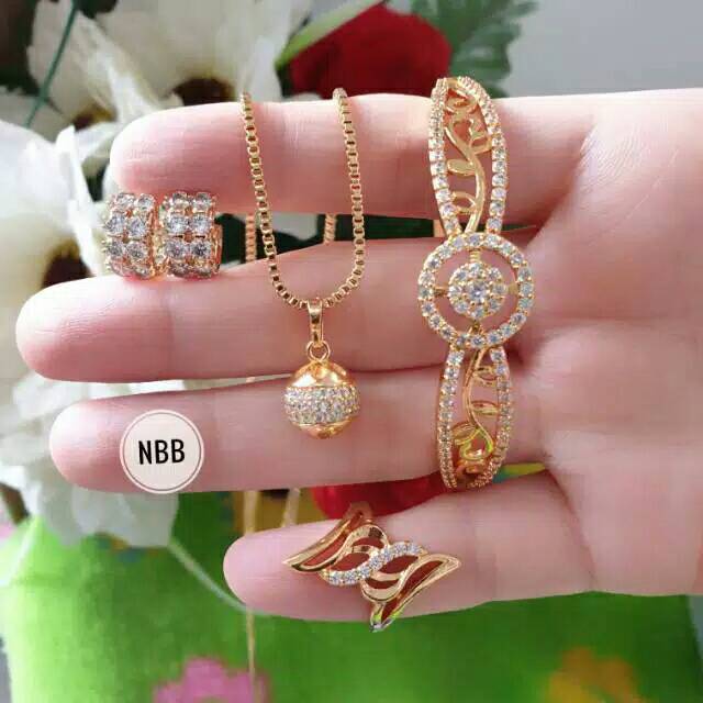 Set perhiasan xuping lapis emas 24 karat