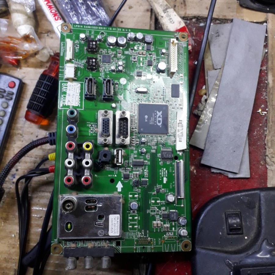 LG 26LD340 MAINBOARD TV LCD KONDISI BEKAS