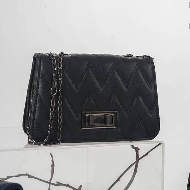 Sling bag berlin rantai