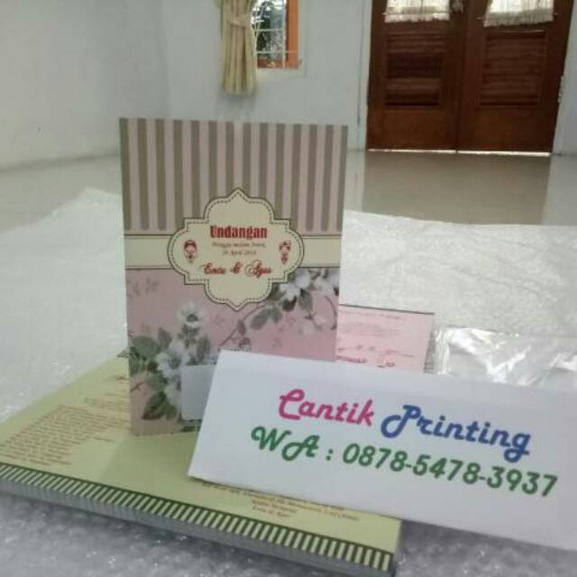 Surat Undangan Unik