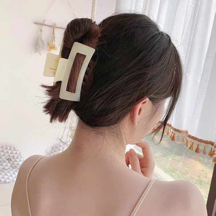 (Hello Girl)F47 INS Korean Square Acrylic Hair Claw Clip girl Women Fashion Geometric Hairpin Import