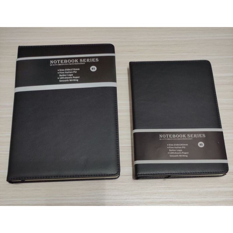 

Notebook series hitam