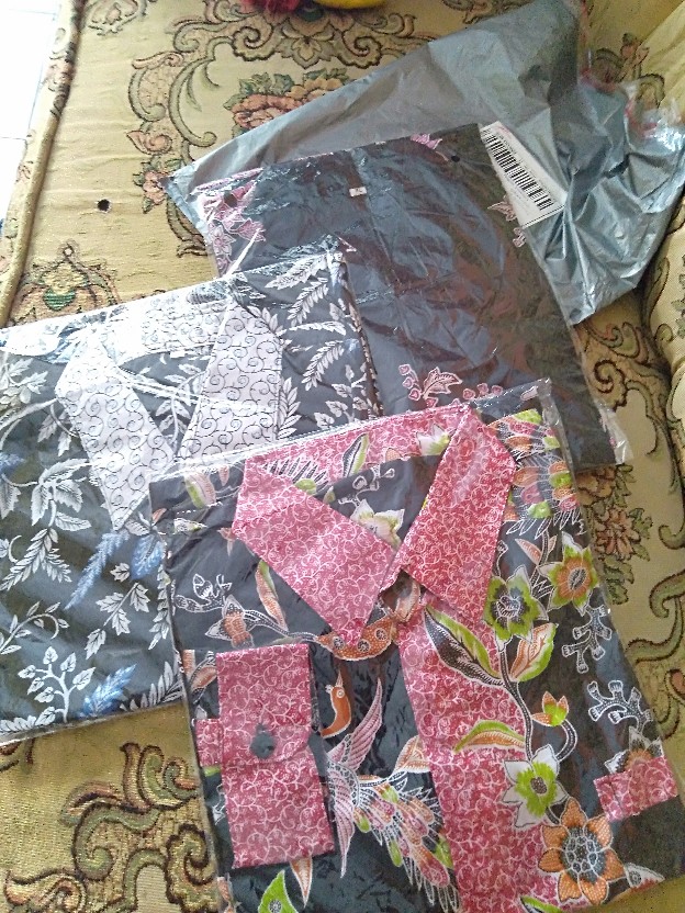 Kemeja Batik Lengan Pendek Blarak Biru