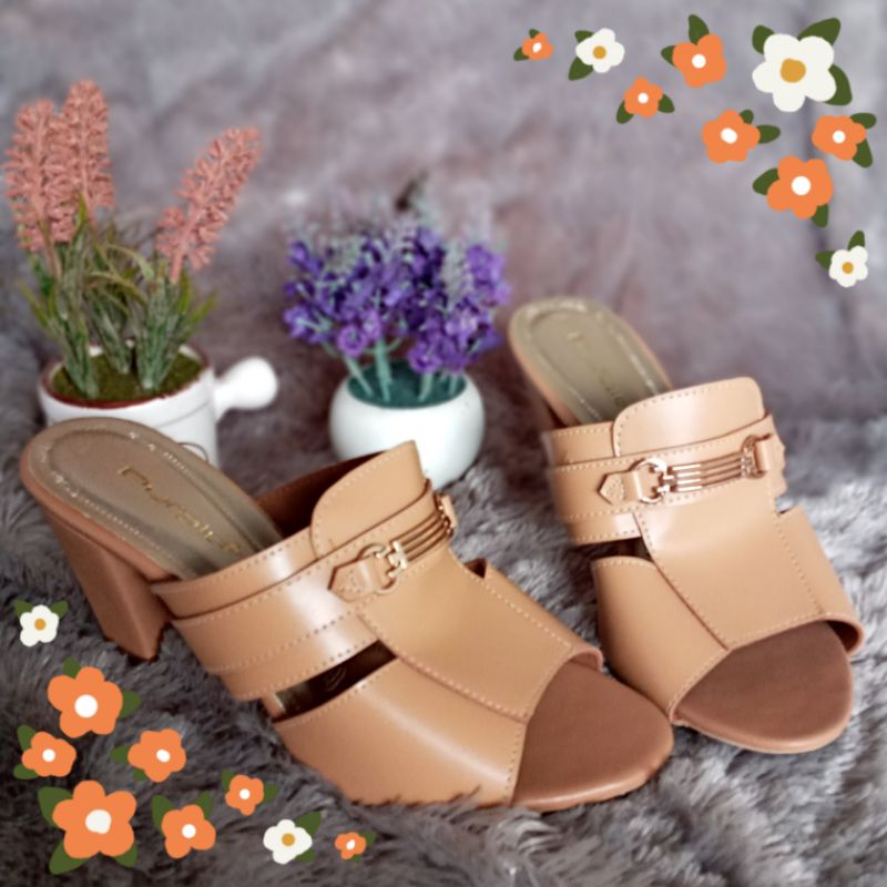 sandal wanita // sandal cantik // sandal kondangan // wedges cantik // wedges murah // wedges pesta 